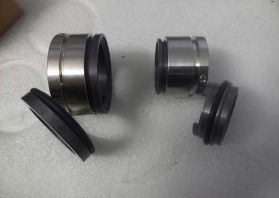 Phớt cơ khí làm kín máy bơm chìm Grundfos – Dùng trong hệ thống bơm Công Nghiệp
